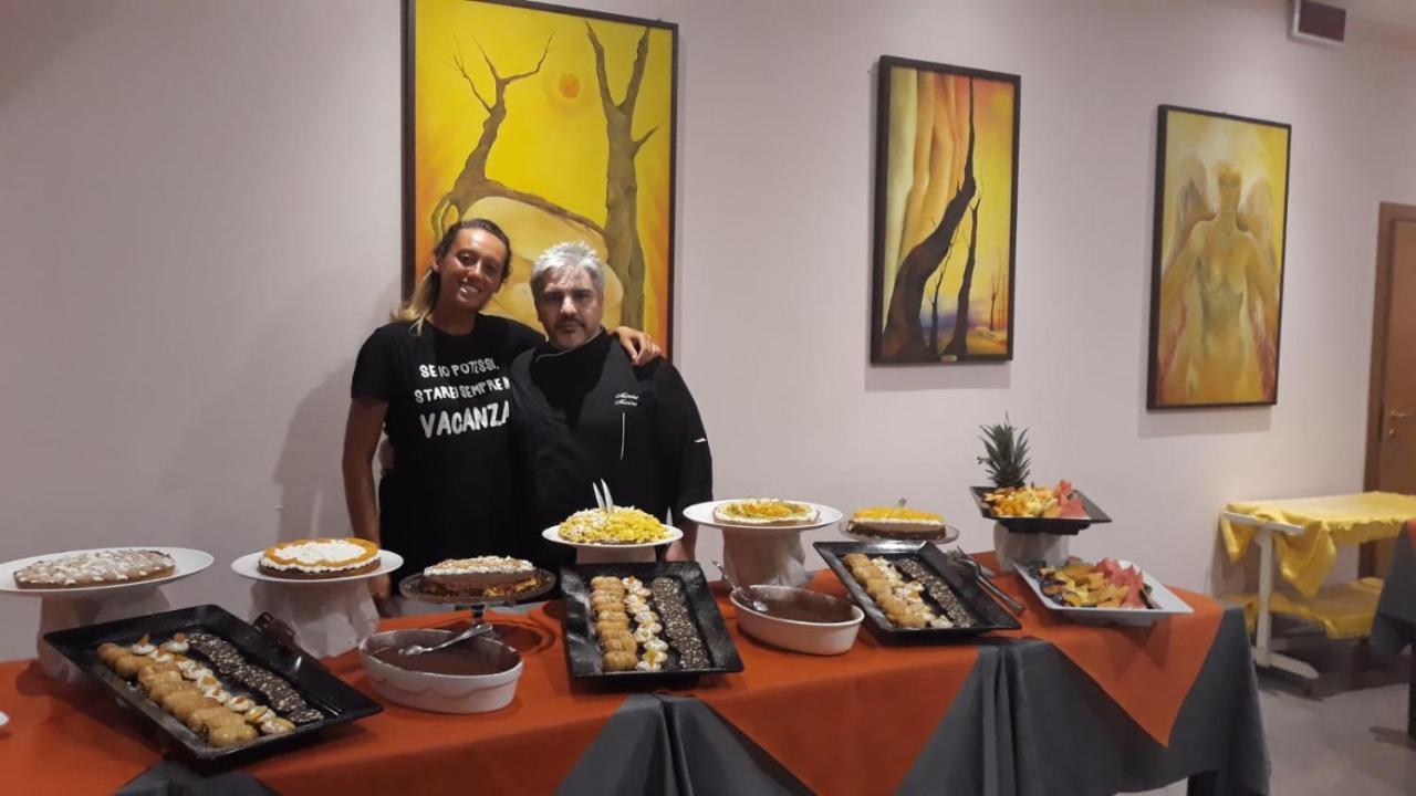 Hotel Buenos Aires Τσέρβια Εξωτερικό φωτογραφία